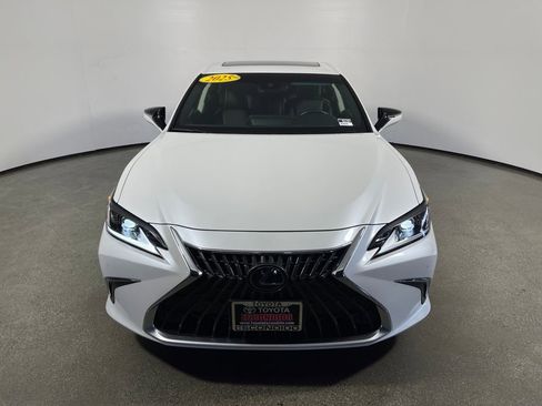 Used 2025 Lexus ES 350 w/ Premium Package image 8