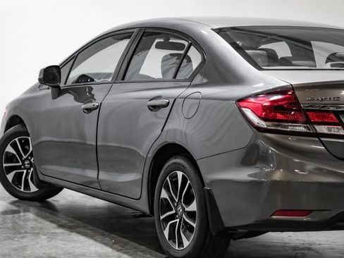 Used 2013 Honda Civic EX-L image 17