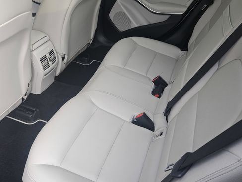 Used 2015 Mercedes-Benz GLA 250 GLA 250 image 14