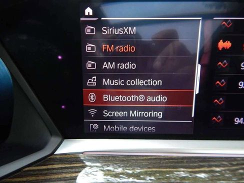 Used 2020 BMW X7 xDrive40i w/ Parking Assistance Package image 31