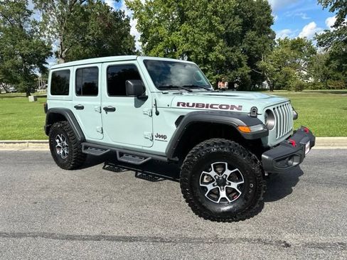 Used 2023 Jeep Wrangler Unlimited Rubicon w/ LED Lighting Group AWD/4WD image 2