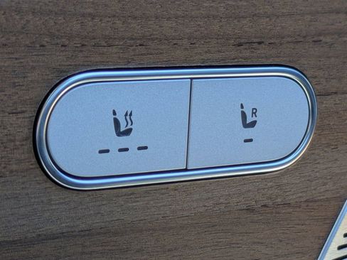 Used 2022 Mercedes-Benz GLE 350 4MATIC image 26