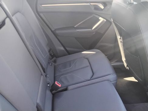 Certified 2025 Audi Q3 2.0T Premium w/ Black Optic Sport Package image 24