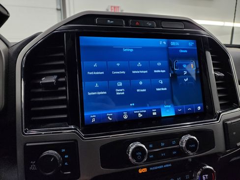 Used 2022 Ford F250 Lariat w/ Chrome Package image 43