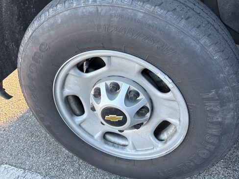 Used 2021 Chevrolet Silverado 2500 W/T w/ WT Convenience Package image 6