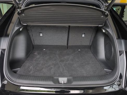 Certified 2025 Acura ADX A-Spec image 39