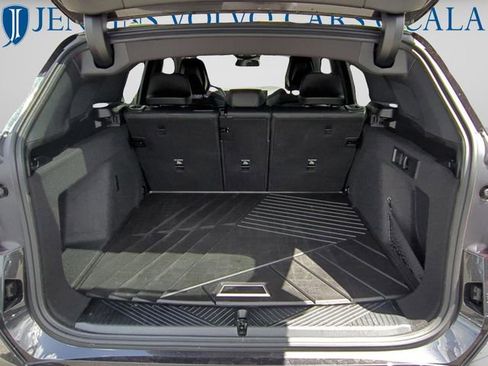 Used 2025 BMW X3 xDrive30i w/ Premium Package image 9