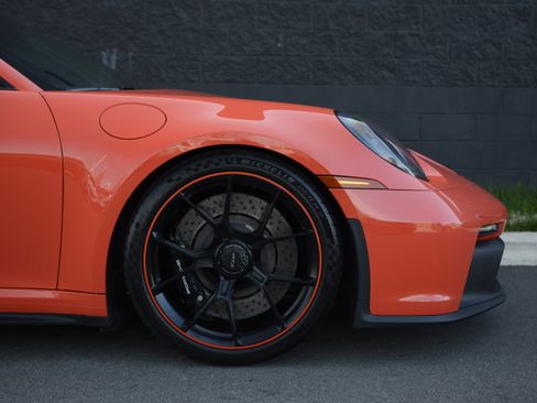Certified 2022 Porsche 911 GT3 image 40