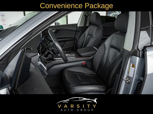 Used 2021 Audi Q8 Premium w/ Black Optic Package image 11