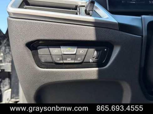 Used 2025 BMW 330i xDrive Sedan AWD/4WD image 30