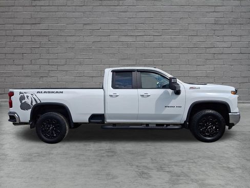Used 2024 Chevrolet Silverado 2500 LT w/ All Star Edition AWD/4WD image 13