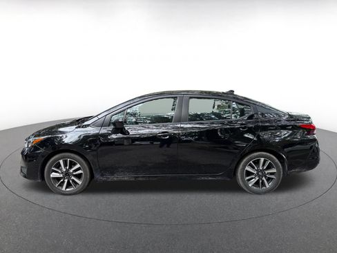 Used 2025 Nissan Versa SV FWD image 8