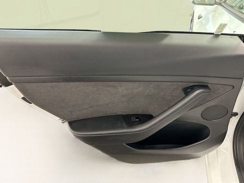 Used 2022 Tesla Model 3 Long Range image 27