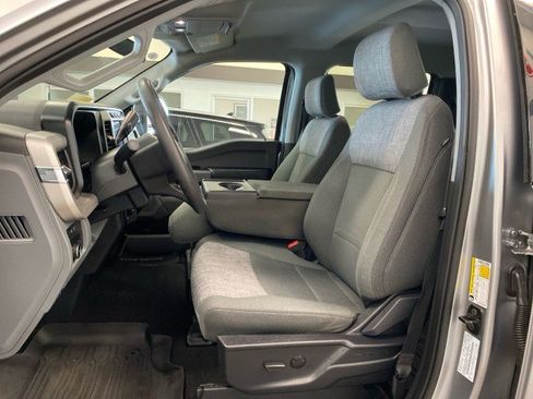 Used 2024 Ford F250 XLT w/ Snow Plow Prep Package image 16