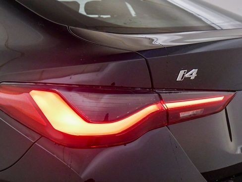 New 2026 BMW i4 xDrive40i w/ Premium Package image 12