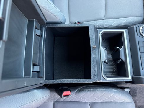 New 2026 Toyota Tacoma SR5 RWD image 17