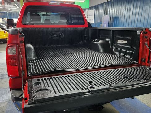 Used 2011 Ford F250 XLT w/ XLT Premium Pkg image 62