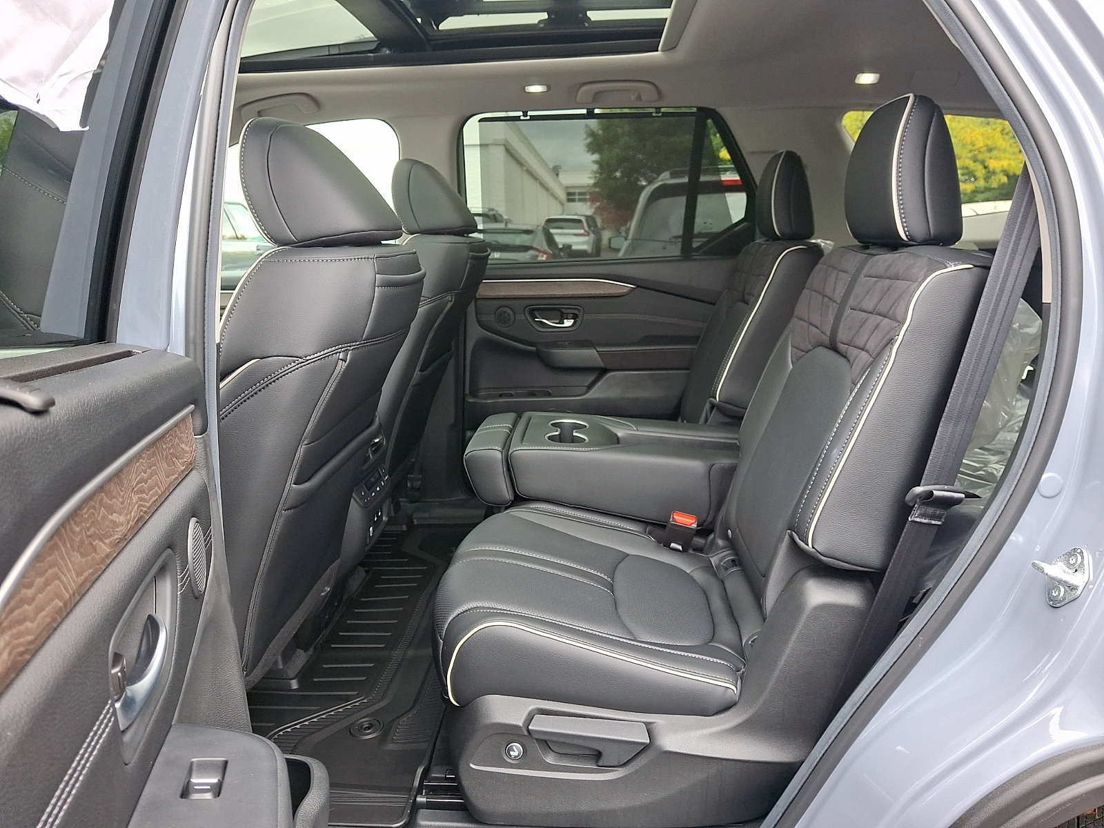 New 2026 Honda Pilot Elite image 5