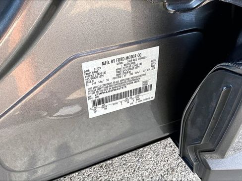 Used 2023 Ford Edge ST-Line AWD/4WD image 32