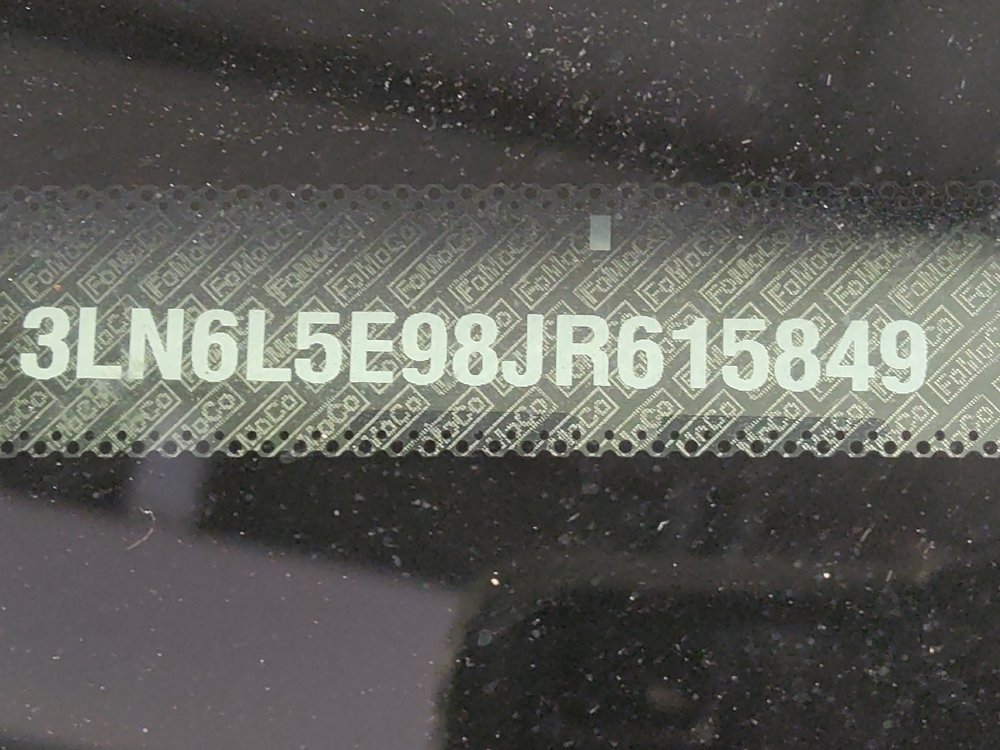 Used 2018 Lincoln MKZ Reserve FWD image 33