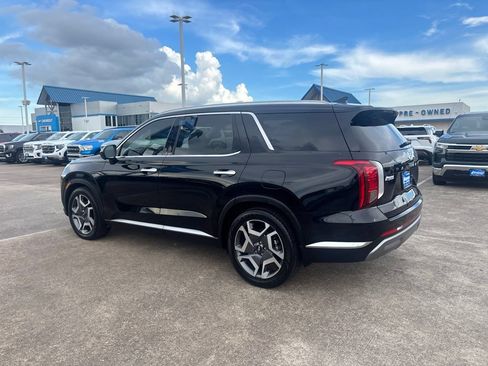 Used 2023 Hyundai Palisade Limited AWD/4WD image 13