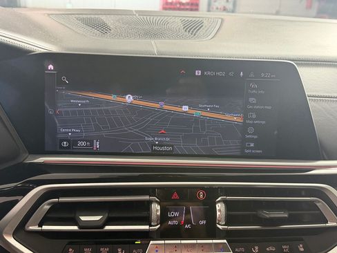 Used 2020 BMW X7 M50i w/ Executive Package AWD/4WD image 19