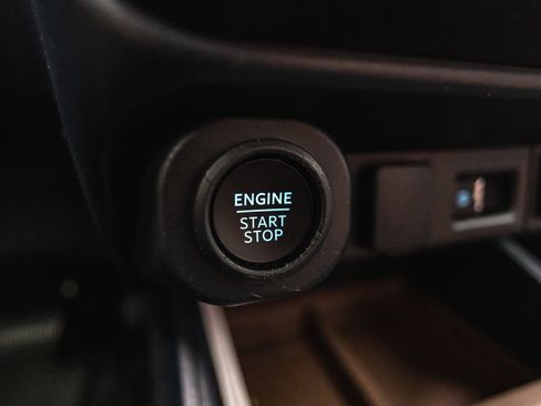 Used 2023 Ford Maverick Lariat image 8