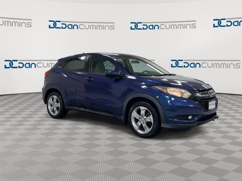 Used 2016 Honda HR-V EX image 2