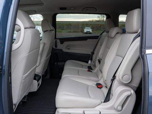 New 2026 Honda Odyssey EX-L image 11