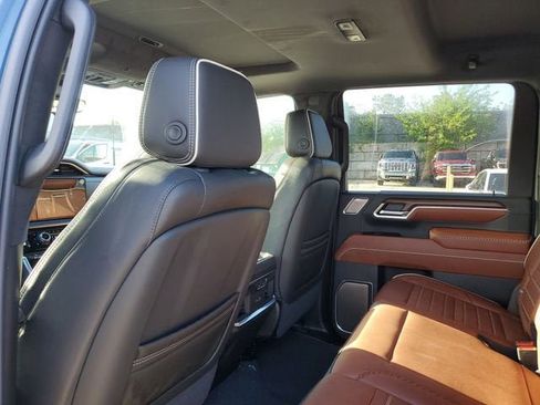 New 2026 GMC Sierra 2500 Denali Ultimate w/ Max Trailering Package AWD/4WD image 11