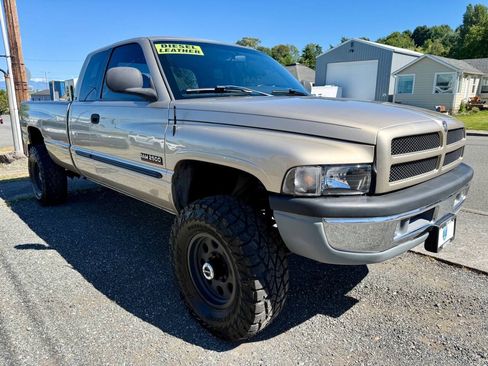 Used 2002 Dodge Ram 2500 Truck 4x4 Quad Cab image 7