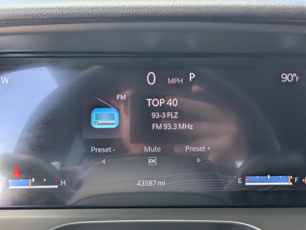 Used 2022 Jeep Grand Cherokee Summit w/ Adv Protech Group IV RWD image 36