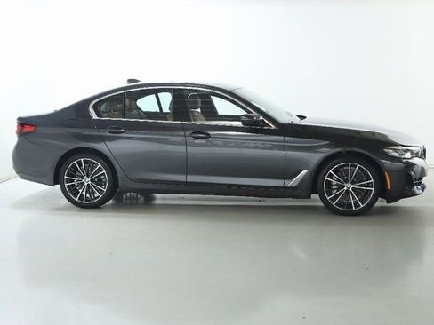 Certified 2023 BMW 530i xDrive w/ Premium Package AWD/4WD image 12