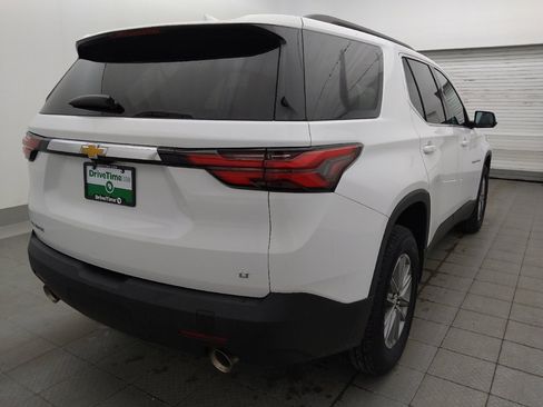 Used 2023 Chevrolet Traverse LT FWD image 9