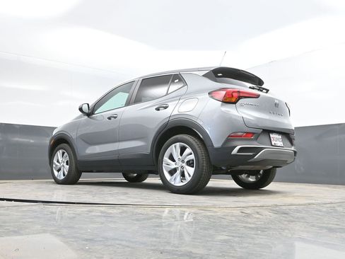 Used 2025 Buick Encore GX Preferred AWD/4WD image 33