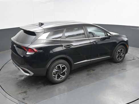 Used 2025 Kia Sportage LX AWD/4WD image 29