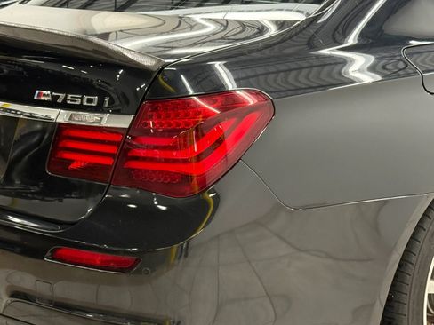 Used 2015 BMW 750i RWD image 10