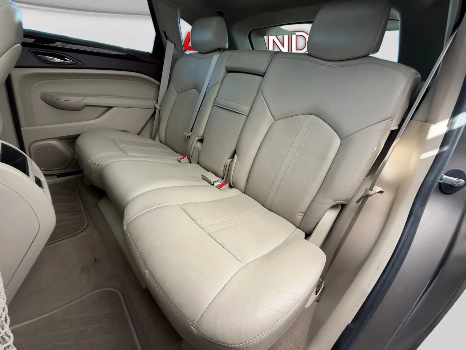 Used 2011 Cadillac SRX Luxury FWD image 17