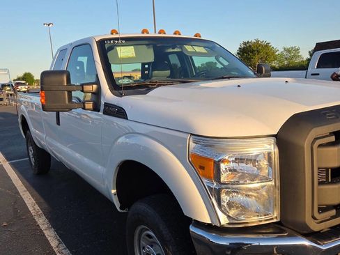 Used 2012 Ford F250 XL w/ PWR Equipment Group image 2