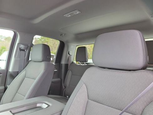 New 2026 GMC Sierra 1500 Elevation image 24