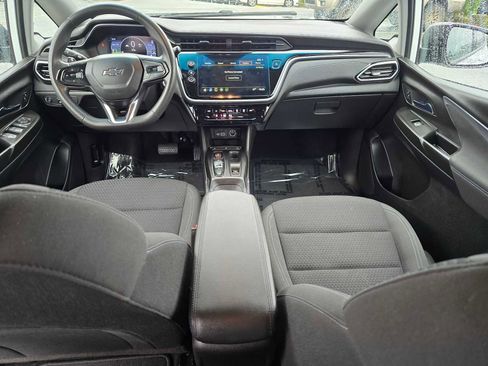 Used 2023 Chevrolet Bolt LT image 20