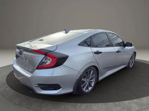 Used 2019 Honda Civic EX image 5