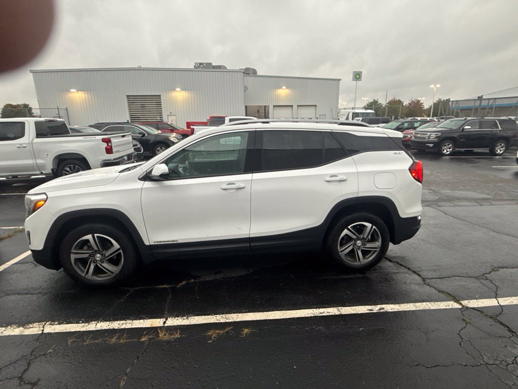 Used 2020 GMC Terrain SLT AWD/4WD image 9