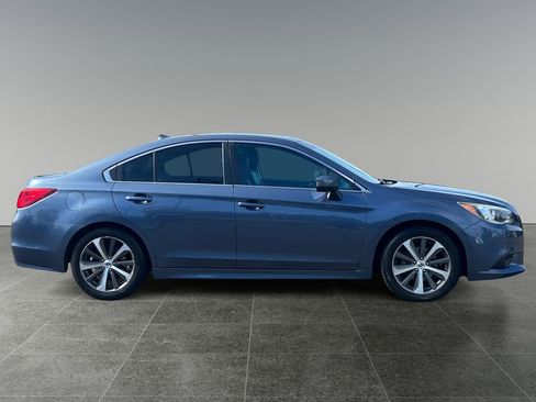 Used 2017 Subaru Legacy 2.5i Limited AWD/4WD image 10