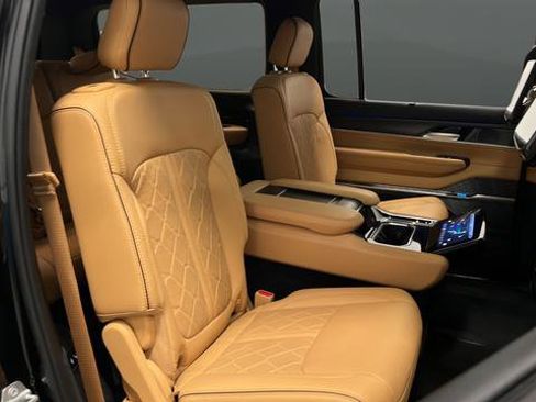 Used 2024 Jeep Grand Wagoneer Series III w/ Rear Seat Video Group 1 image 25