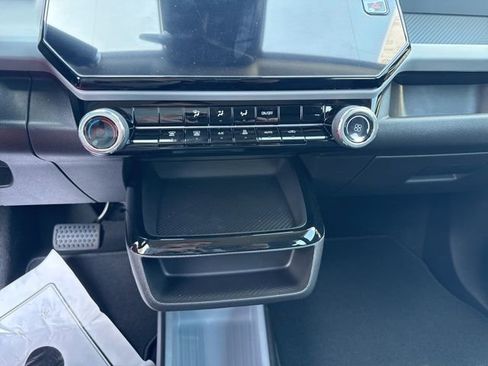 New 2027 Chevrolet Bolt LT FWD image 29