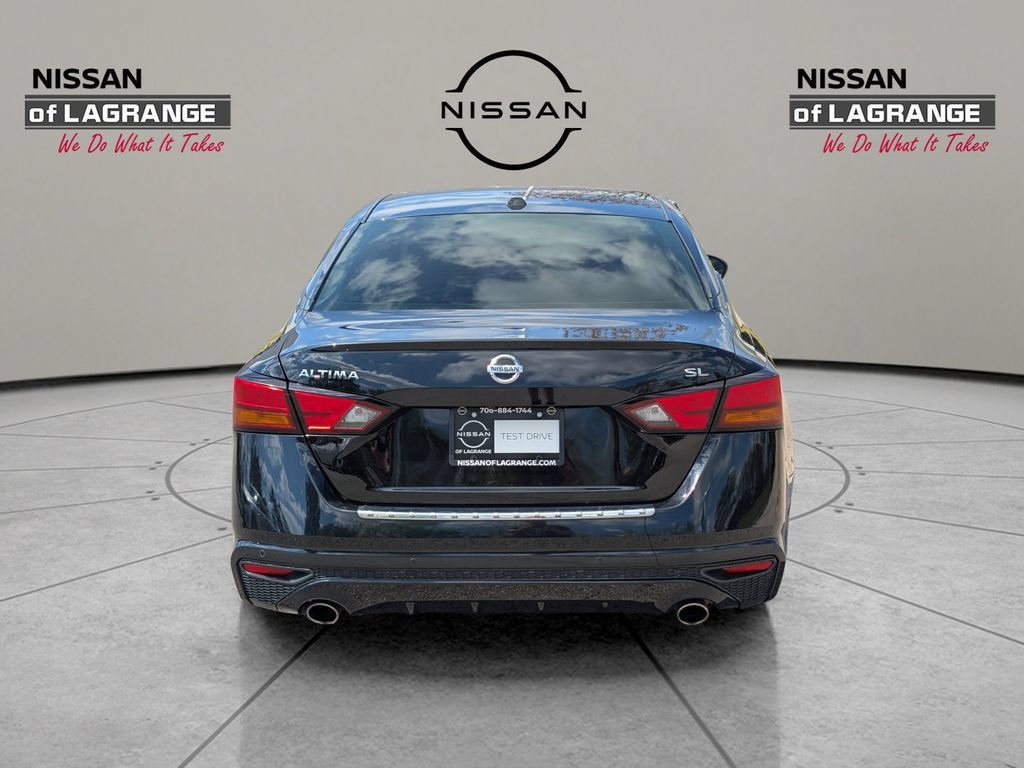 Used 2021 Nissan Altima 2.5 SL FWD image 9