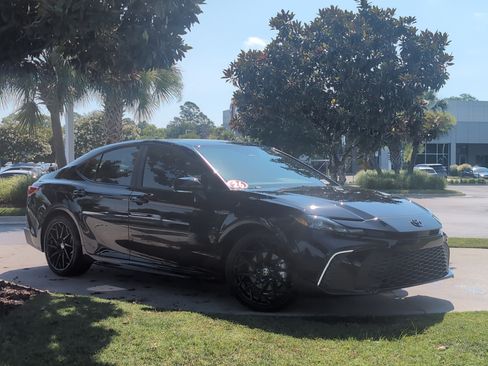 Certified 2026 Toyota Camry SE w/ Convenience Package FWD image 2