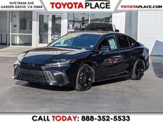 Used 2025 Toyota Camry SE FWD video 1
