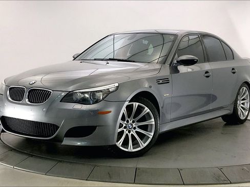 Used 2008 BMW M5 Base image 11